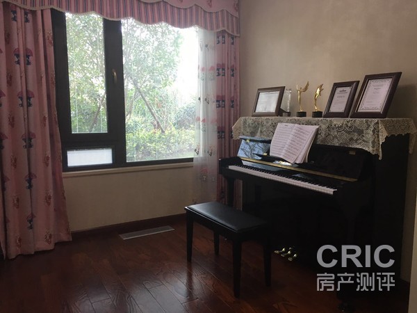 143平米样板间之钢琴房