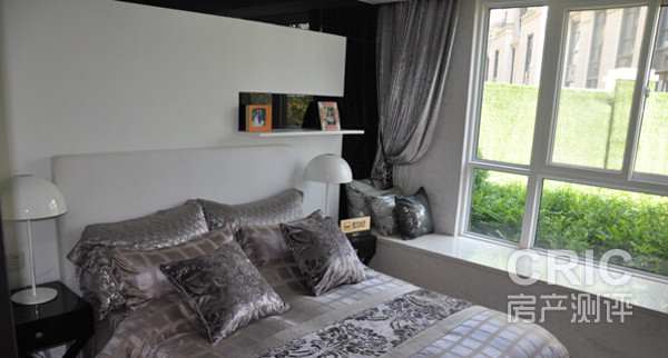 D1户型主卧样板间