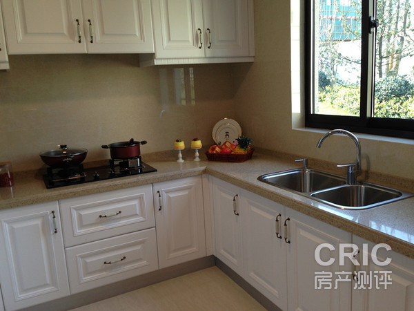 136平样板间厨房