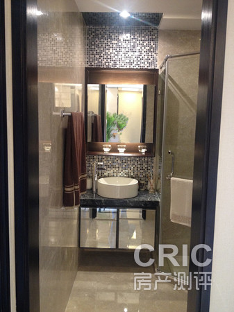 92平米B2户型卫生间样板间