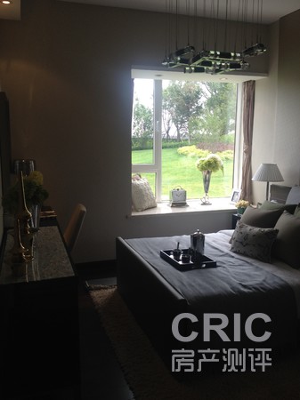 92平米B2户型主卧样板间